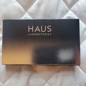 Haus Laboratories Fame Eye Pallette